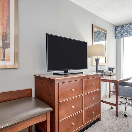 Hampton Inn Baltimore/Уайт-Марш Экстерьер фото
