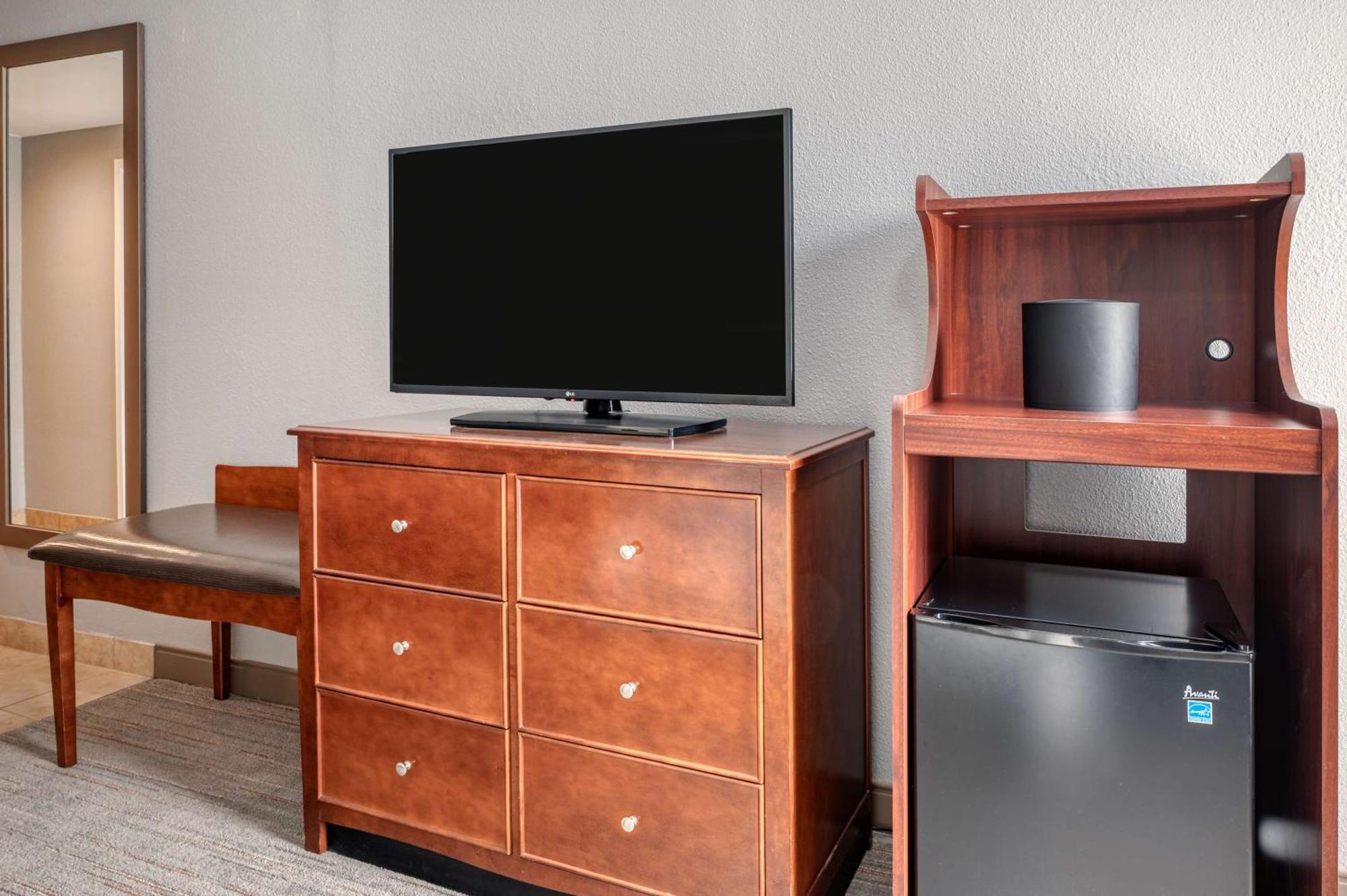 Hampton Inn Baltimore/Уайт-Марш Экстерьер фото