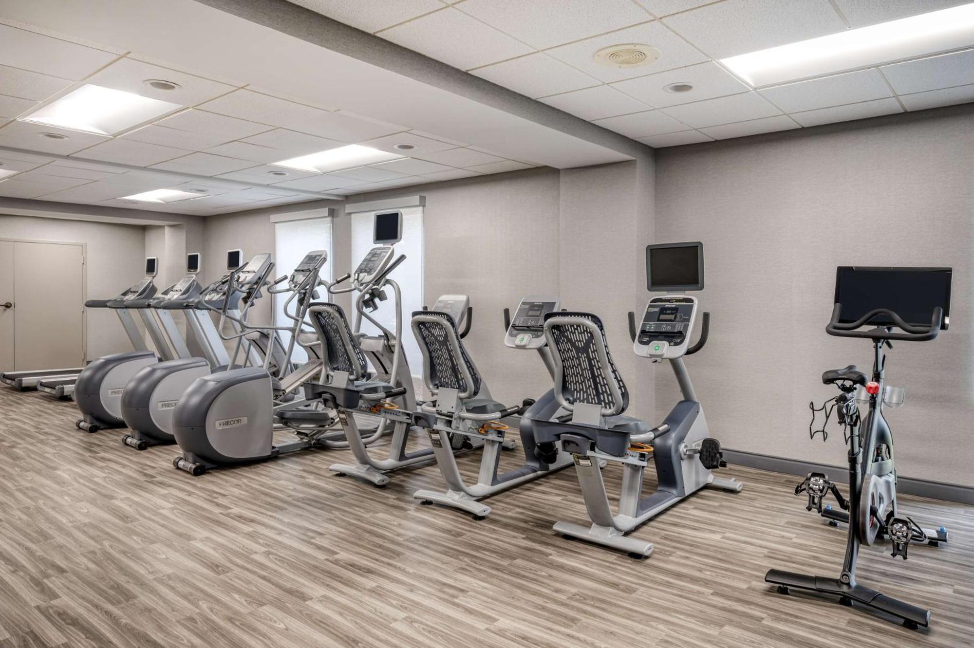 Hampton Inn Baltimore/Уайт-Марш Экстерьер фото
