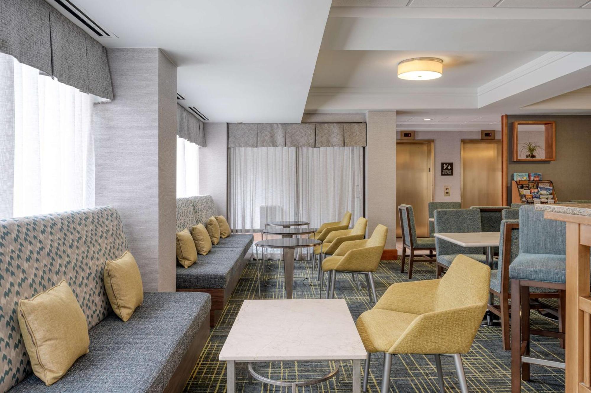 Hampton Inn Baltimore/Уайт-Марш Экстерьер фото