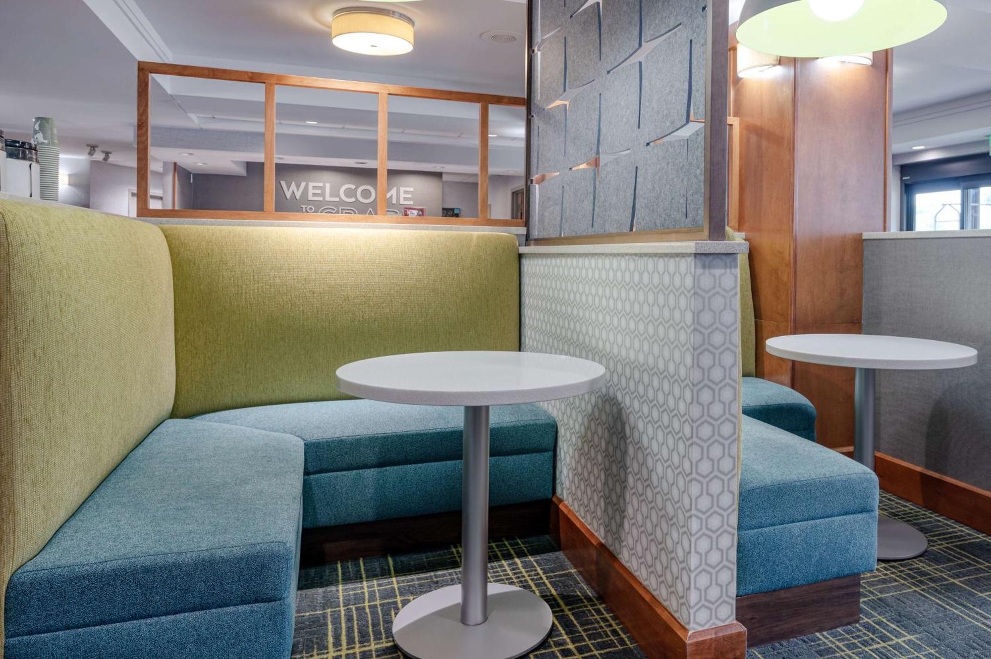 Hampton Inn Baltimore/Уайт-Марш Экстерьер фото