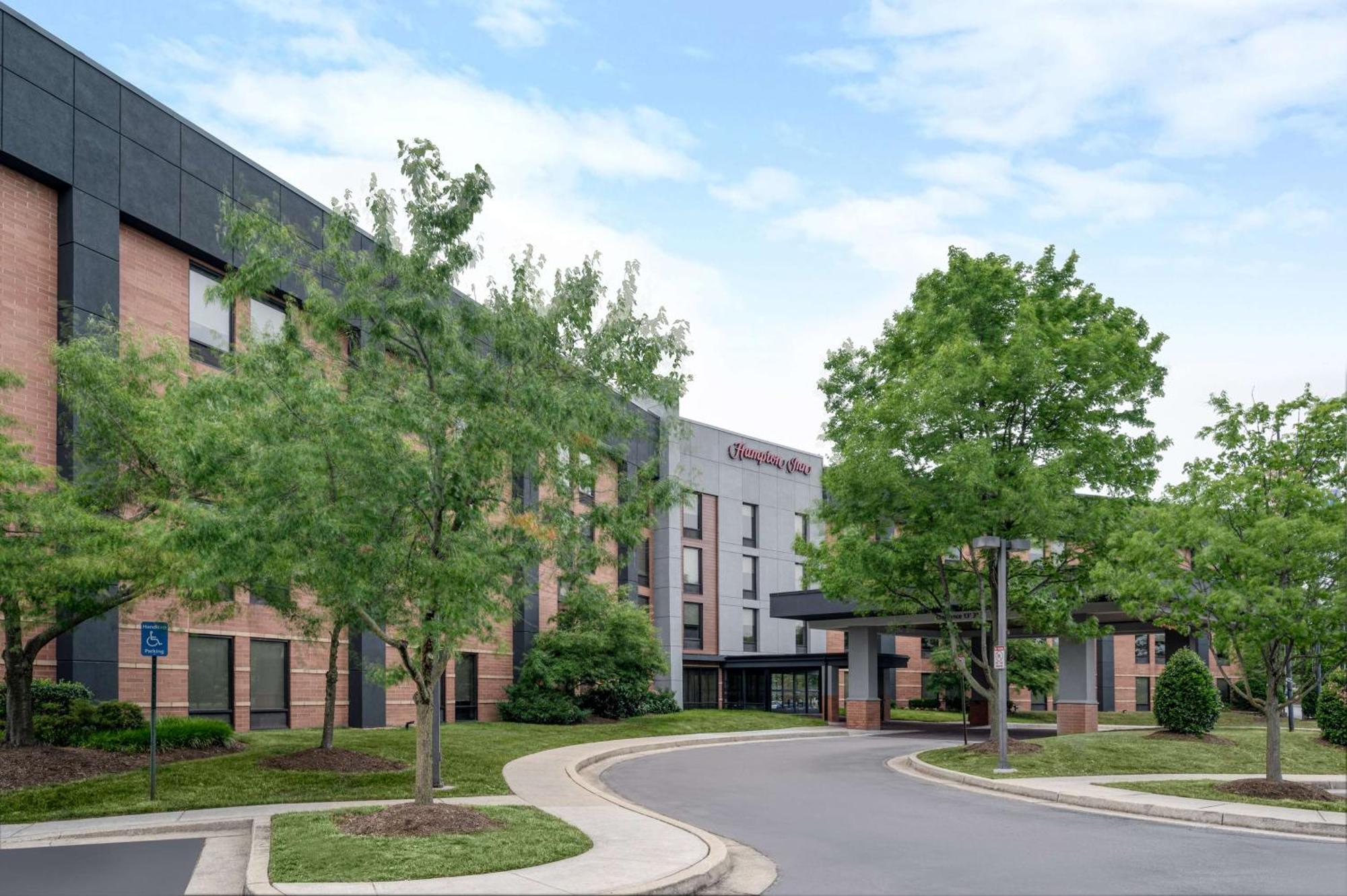 Hampton Inn Baltimore/Уайт-Марш Экстерьер фото
